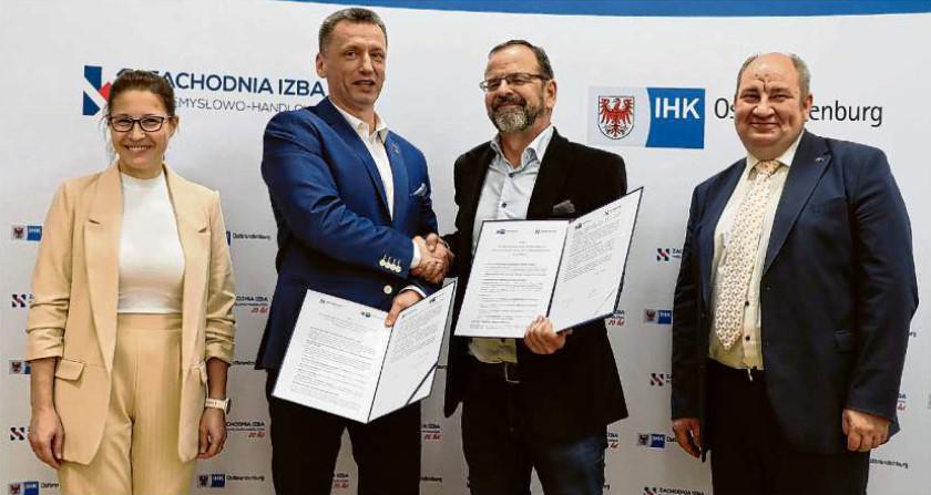 DE_PL_Kompetenzzentrum_Eröffnung